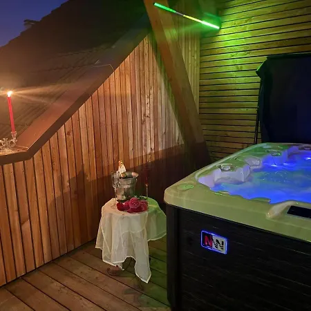 Beautiful Loft With Jacuzzi Alpstuga *