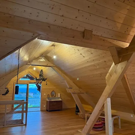 Alpstuga Beautiful Loft With Jacuzzi *