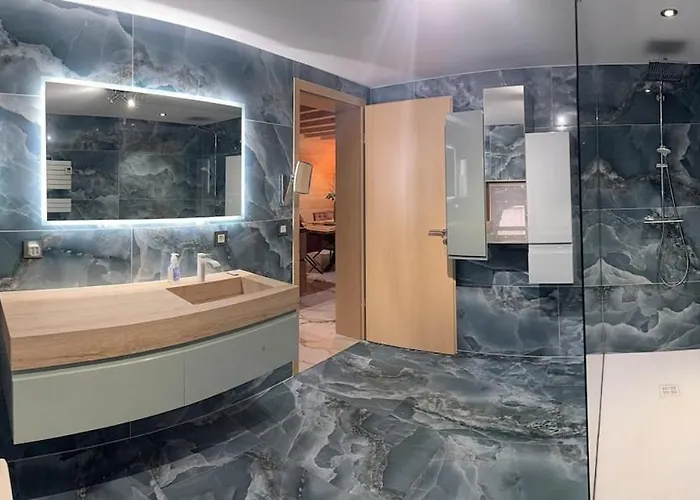 Beautiful Loft With Jacuzzi Aspach-le-Haut